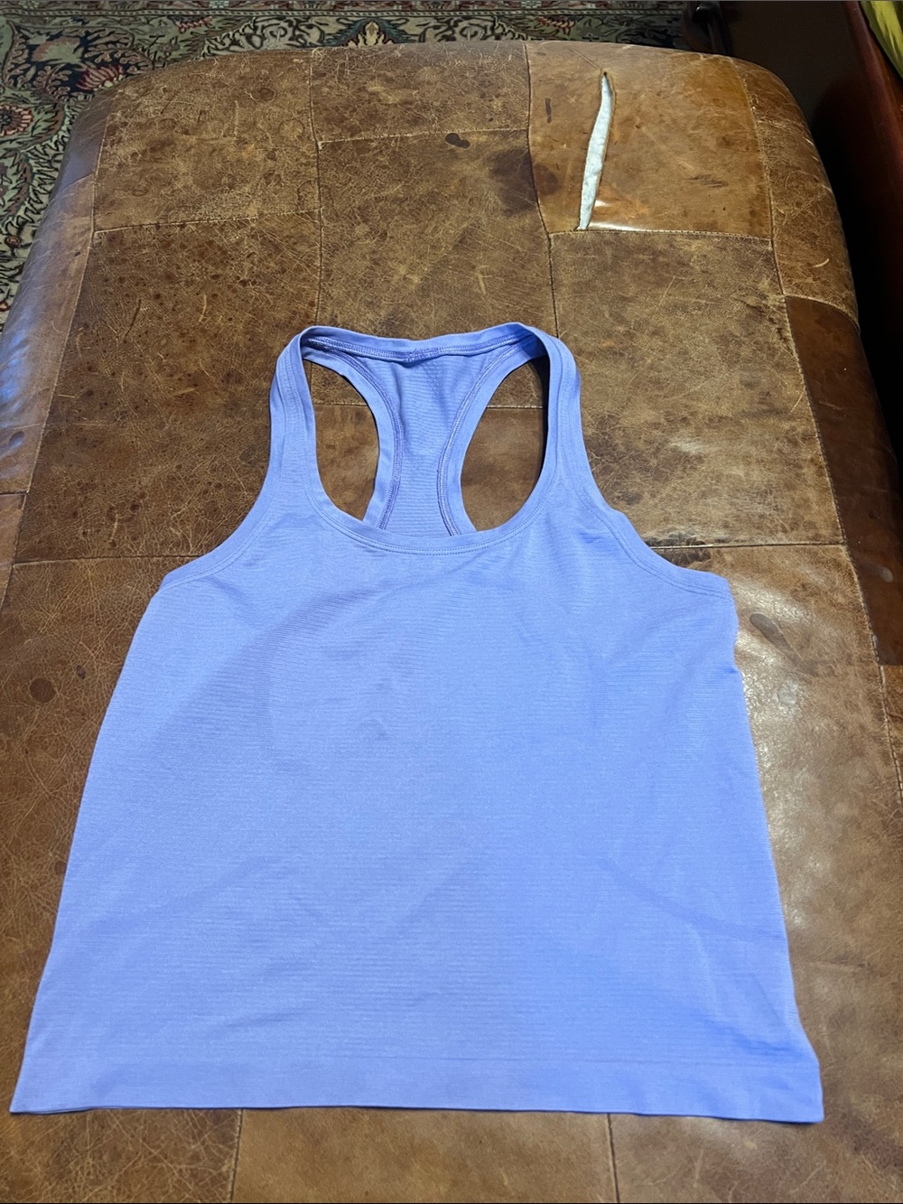 Lululemon rub swiftly race length tank top  light purple  size 8